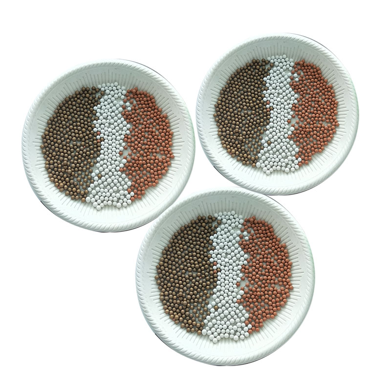 양질의 물을 위한 백색 스케일 방지 세라믹 볼